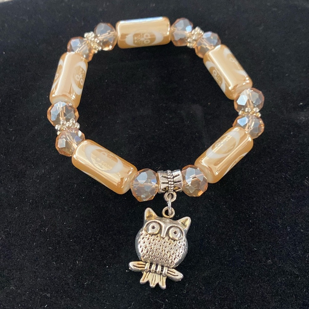 Beaded Bracelet w/ Charm